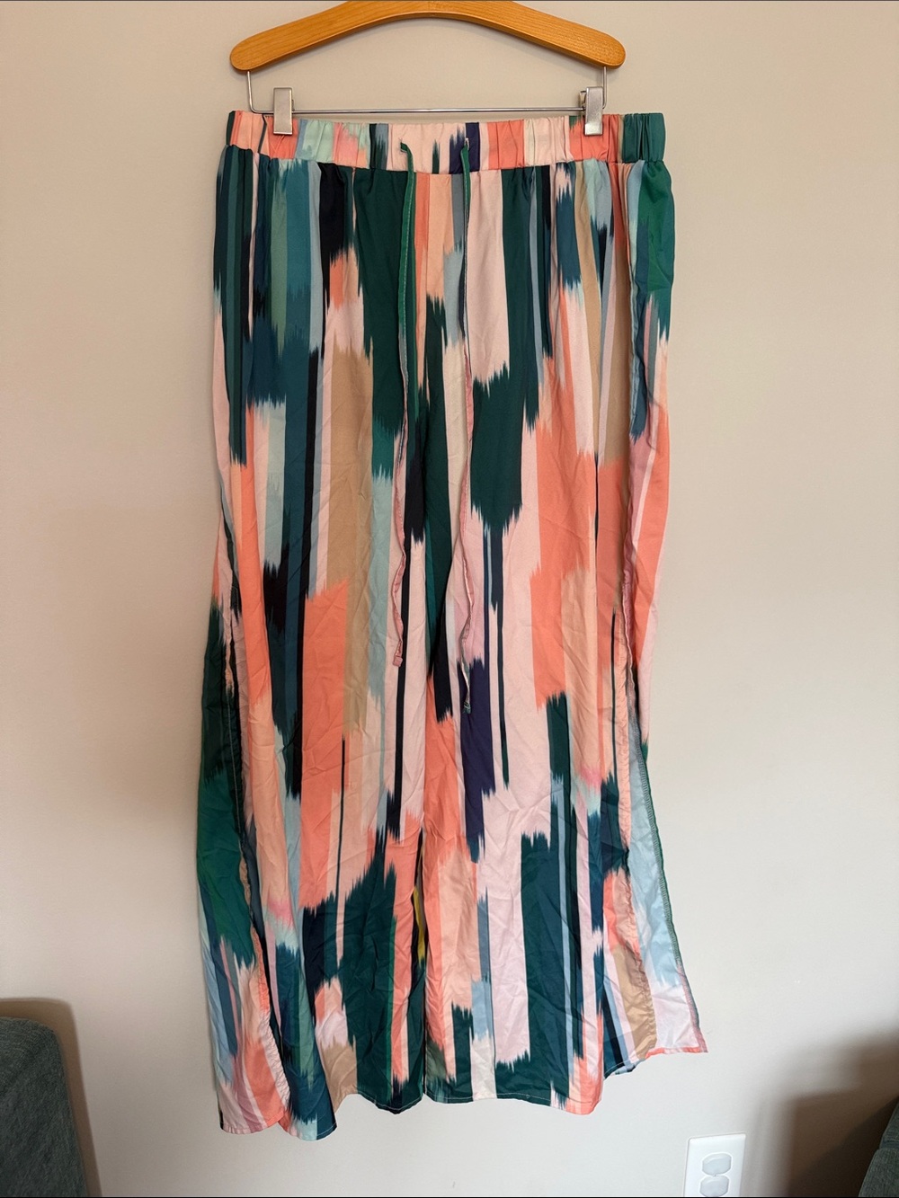 Women's Multicolor Abstract Print Maxi Skirt